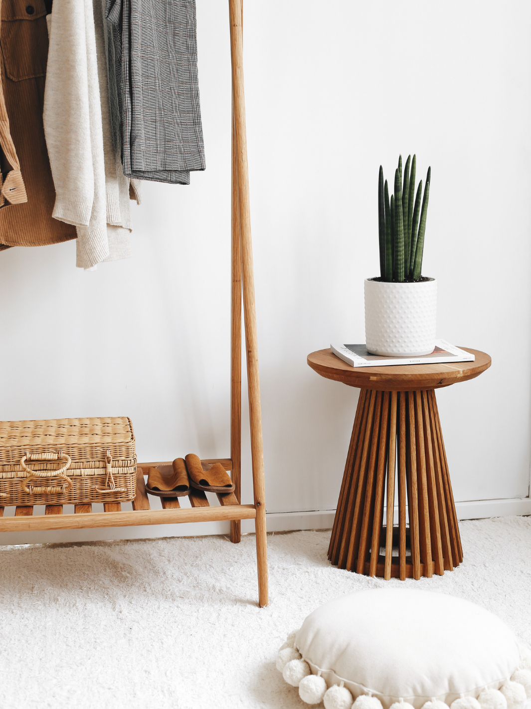 FLEX Solid Oak Clothes Rack